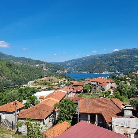 Alojamento Casa Da Eira Geres Εξωτερικό φωτογραφία